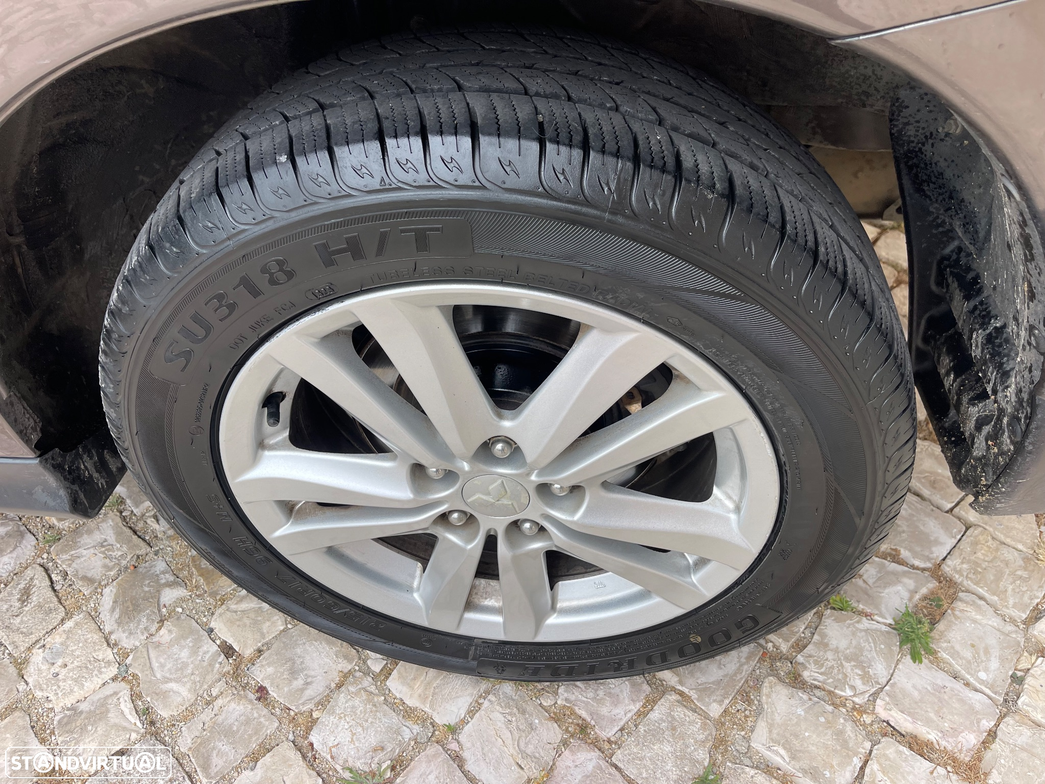 Mitsubishi ASX 1.8 DI-D Instyle - 11