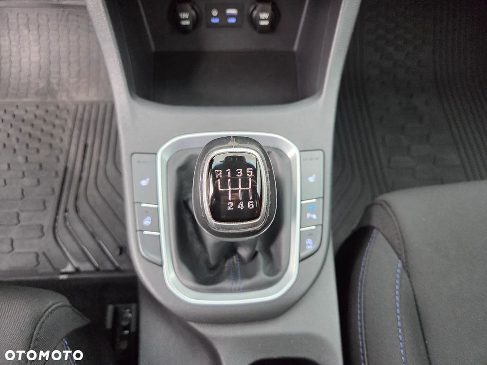 Hyundai i30 1.4 T-GDI GO Plus - 16