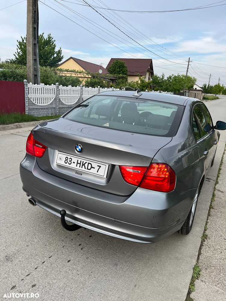 BMW Seria 3 318d - 7