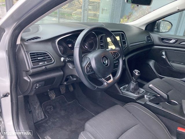 Renault Mégane Sport Tourer 1.5 Blue dCi Limited - 12