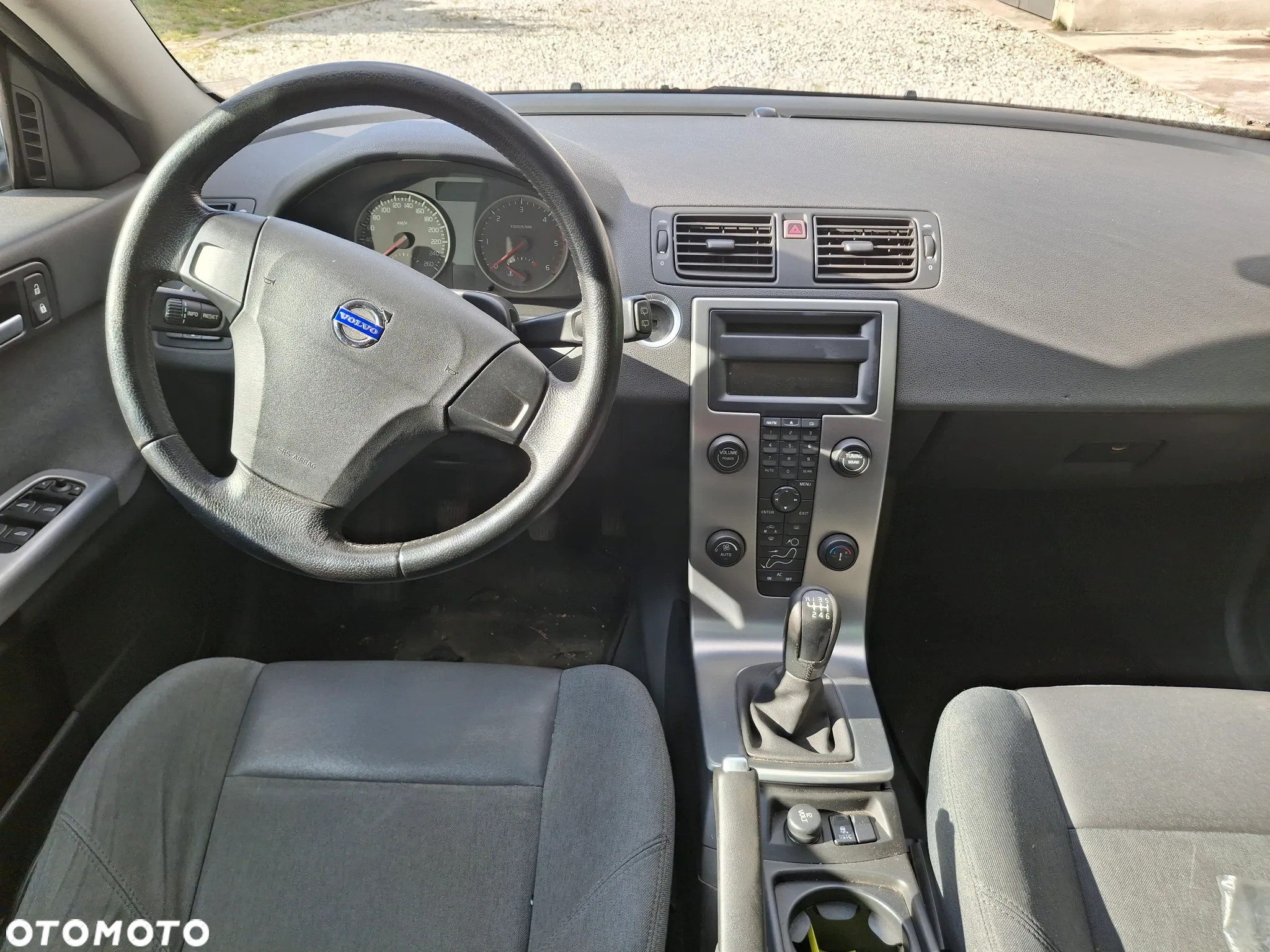 Volvo V50 - 11