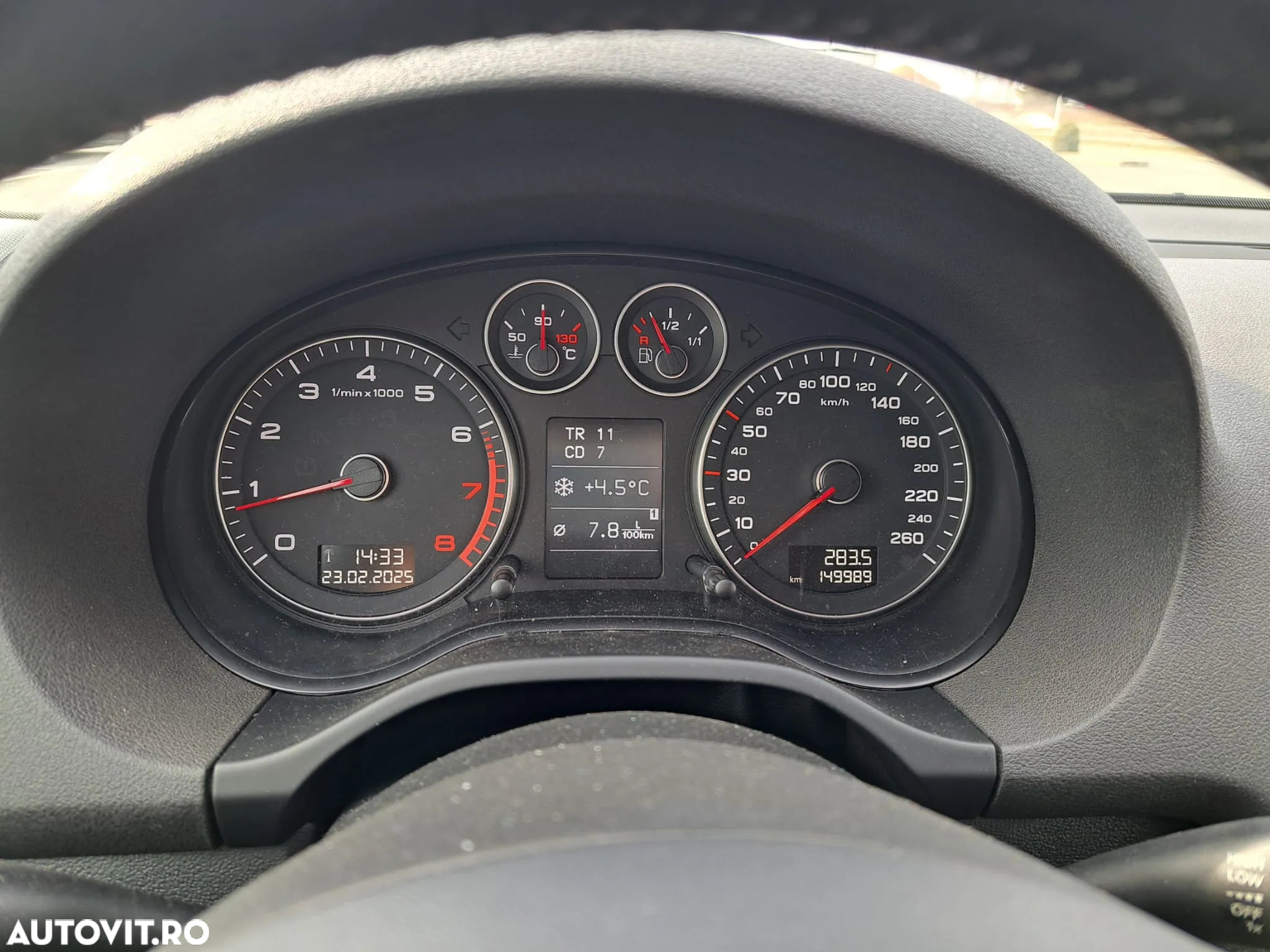 Audi A3 1.8 TFSI Sportback Ambiente - 8