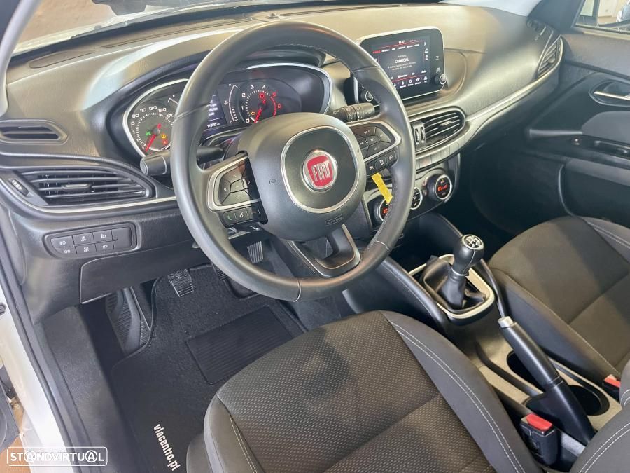 Fiat Tipo Station Wagon 1.3 M-Jet Lounge - 9