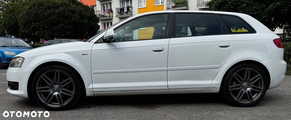 Audi A3 Sportback 1.4 TFSI Ambiente - 4