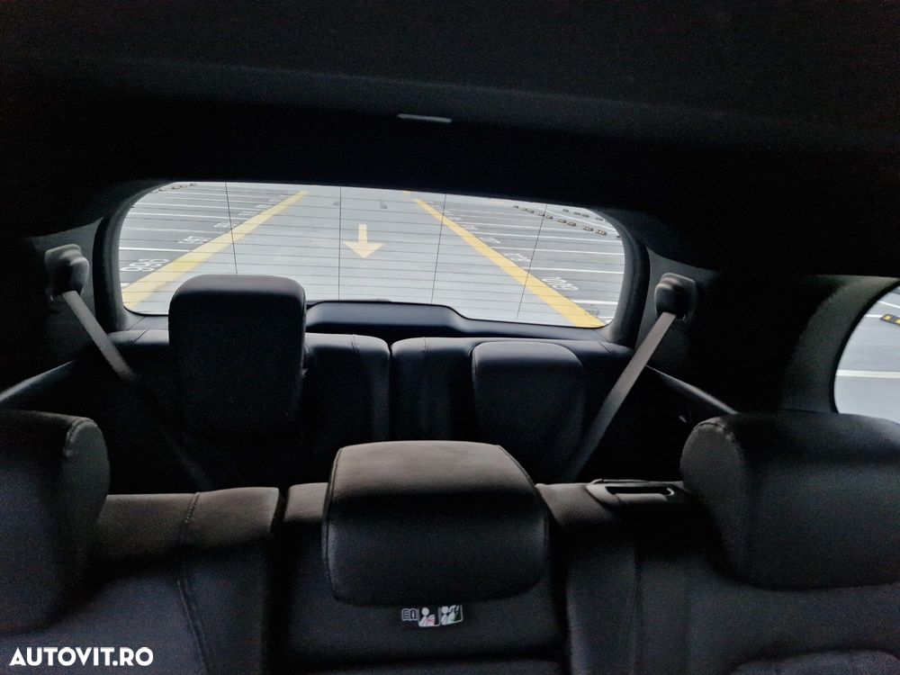 Mercedes-Benz GLB 200 d 4MATIC Aut. - 32