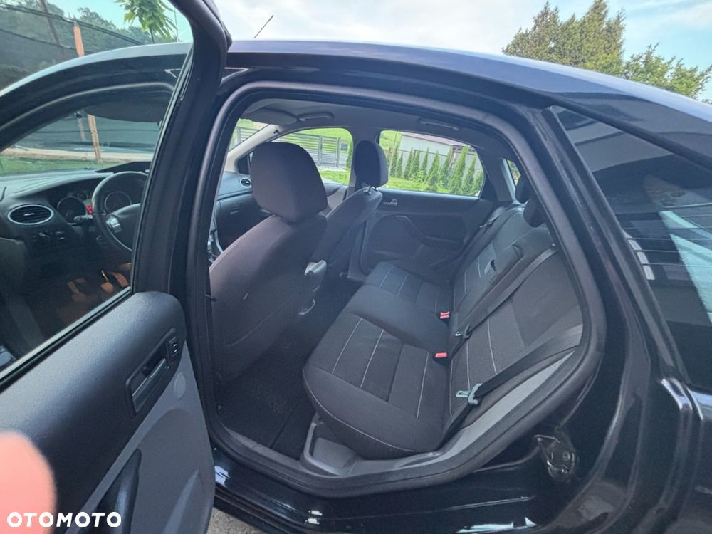 Ford Focus 1.6 TDCi Titanium - 8