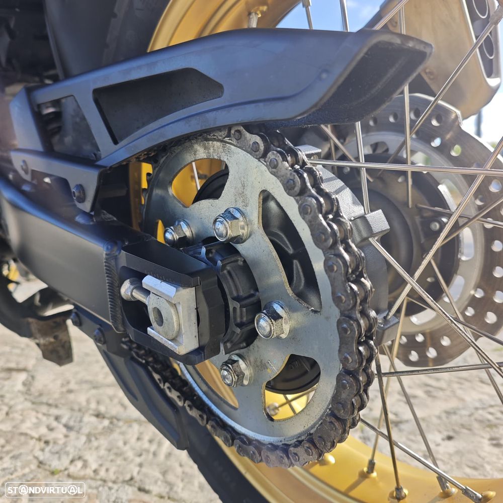 Honda Transalp 750 - 13