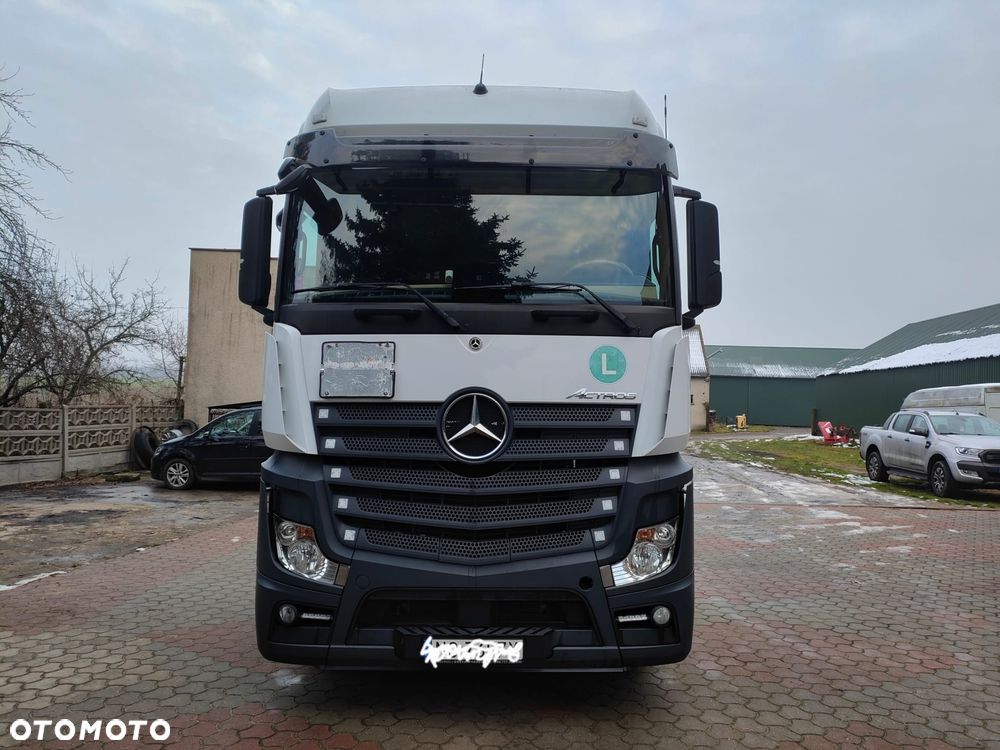Mercedes-Benz Actros 1851 - 1