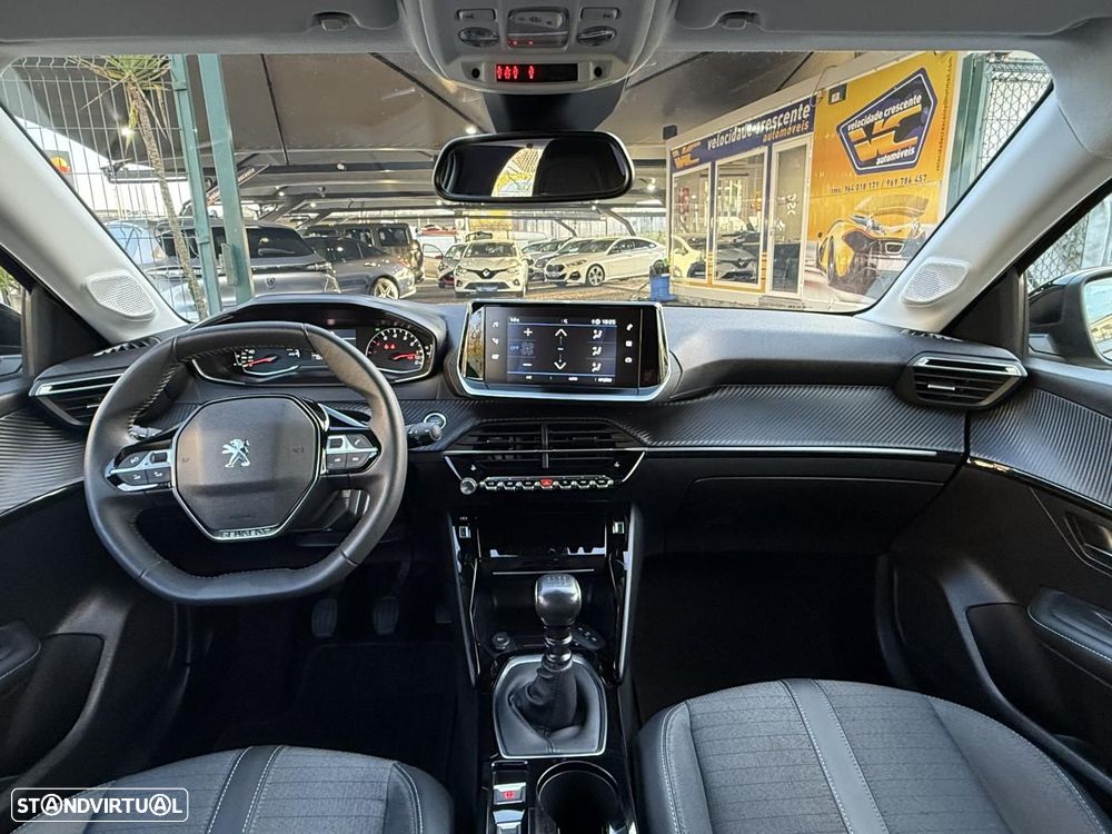 Peugeot 208 1.2 PureTech Allure - 30