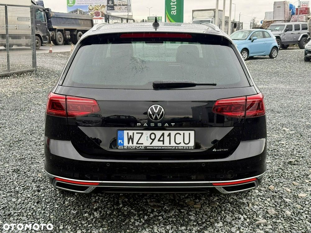 Volkswagen Passat - 8