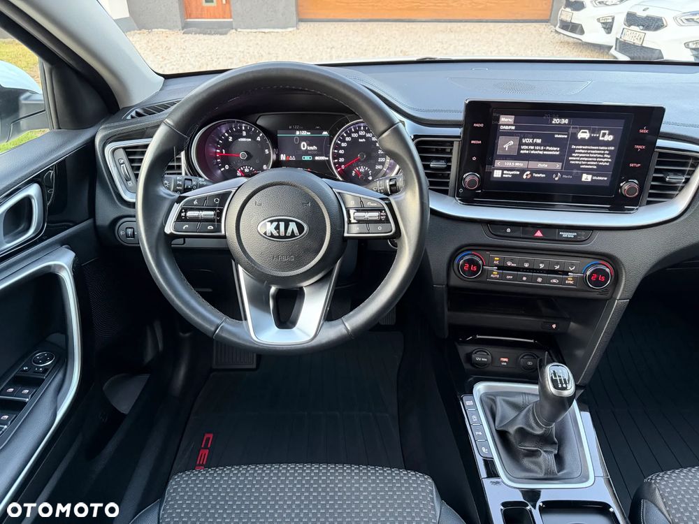 Kia Ceed 1.6 CRDi mHEV L - 7