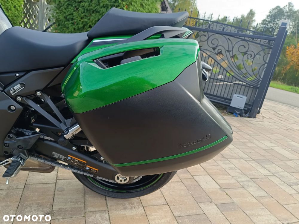 Kawasaki Ninja 1000 SX - 21