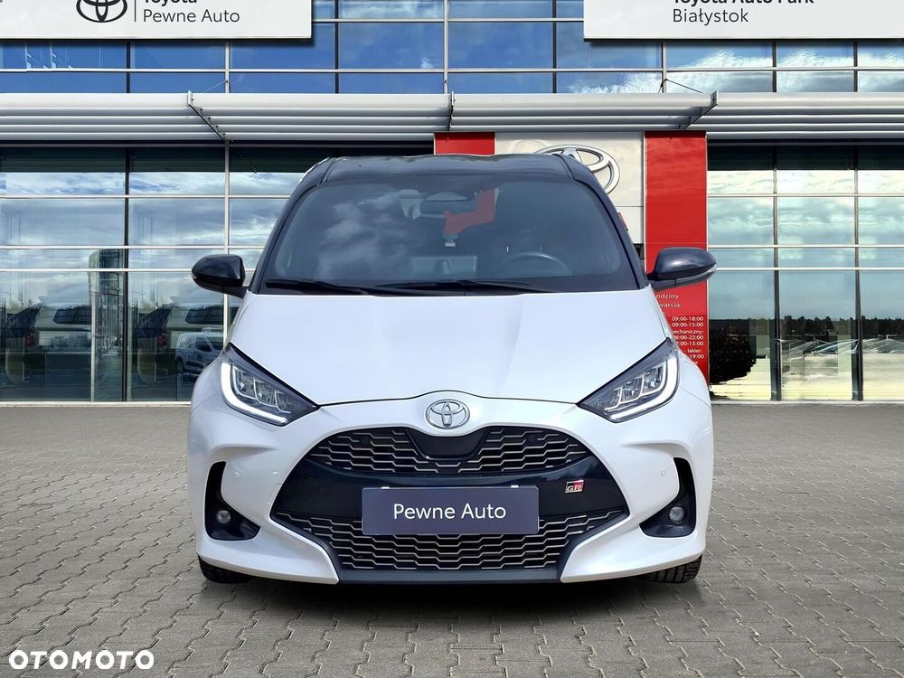 Toyota Yaris - 8