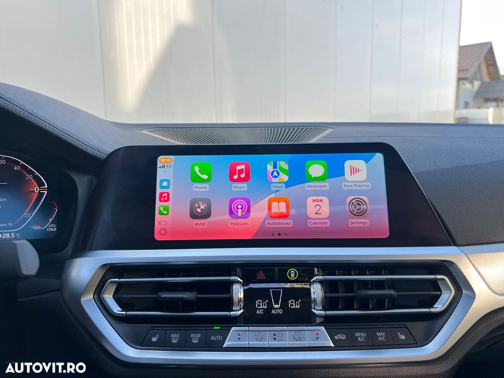 BMW Seria 3 320d xDrive AT MHEV - 13