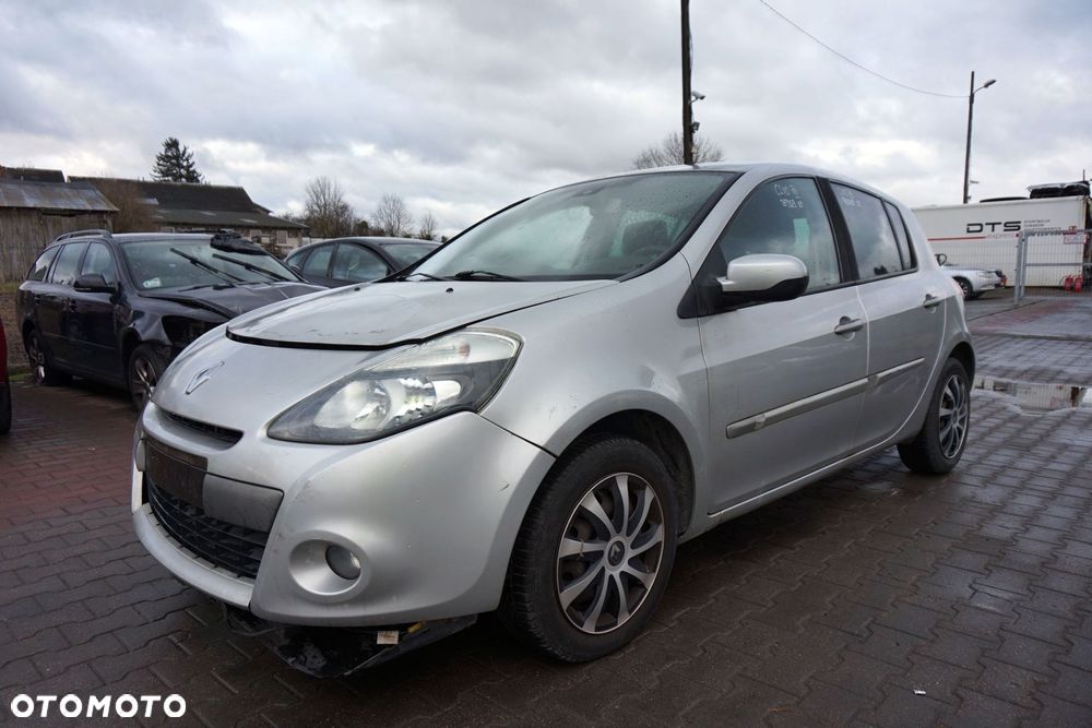 ALTERNATOR CLIO III PH2 LIFT 1.5 DCI  RENAULT 2009-2012 - 1