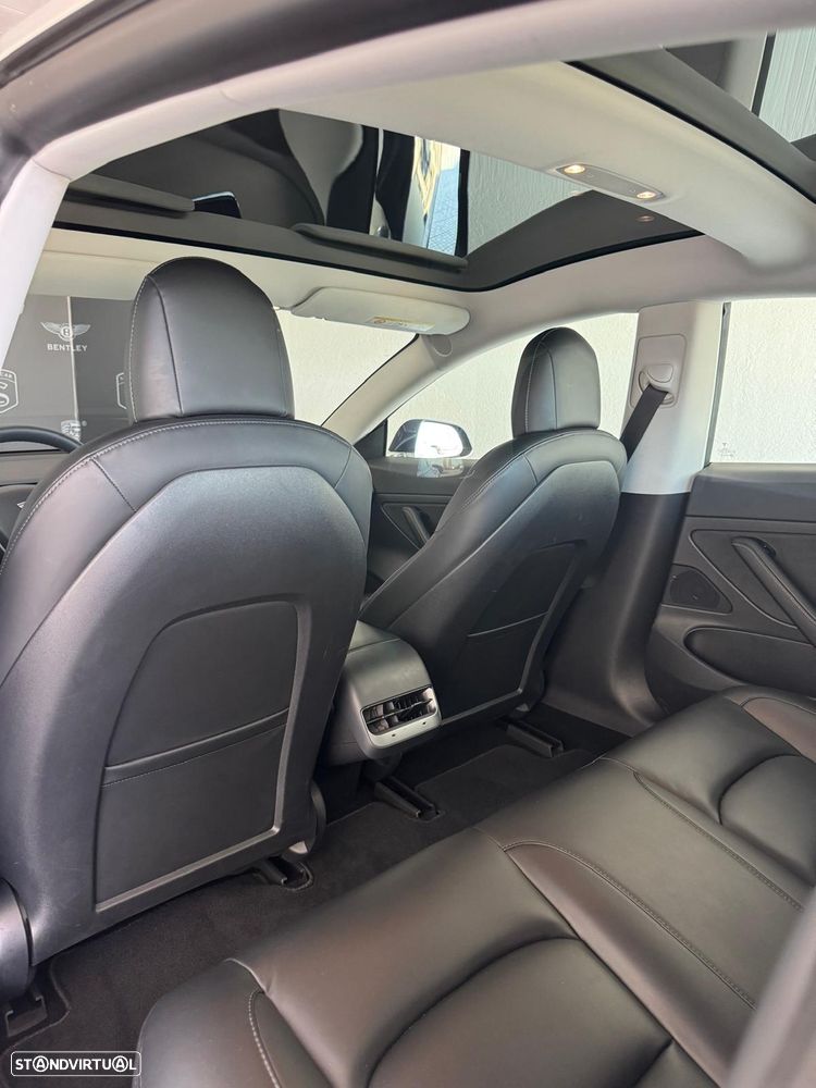 Tesla Model 3 Standard Range Plus RWD - 18