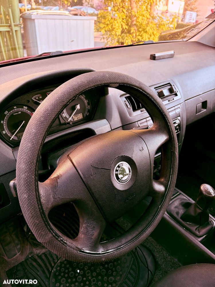 Skoda Fabia - 7