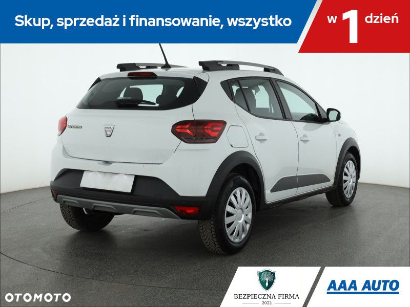 Dacia Sandero - 6