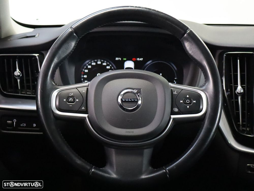 Volvo XC 60 2.0 T6 PHEV Inscription AWD - 14