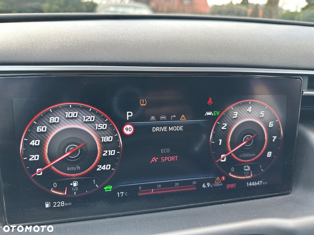 Hyundai Tucson - 13