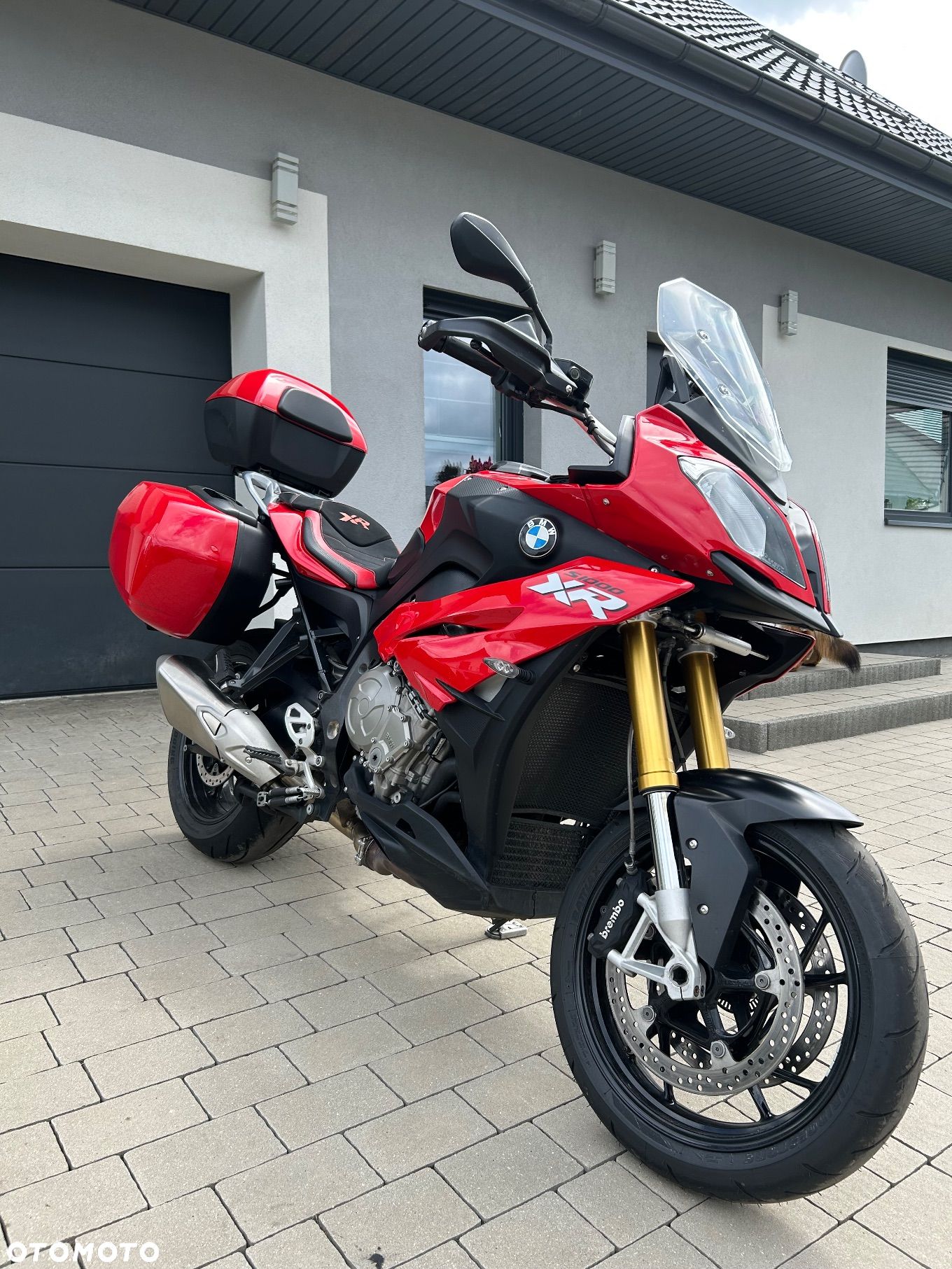 BMW XR - 1