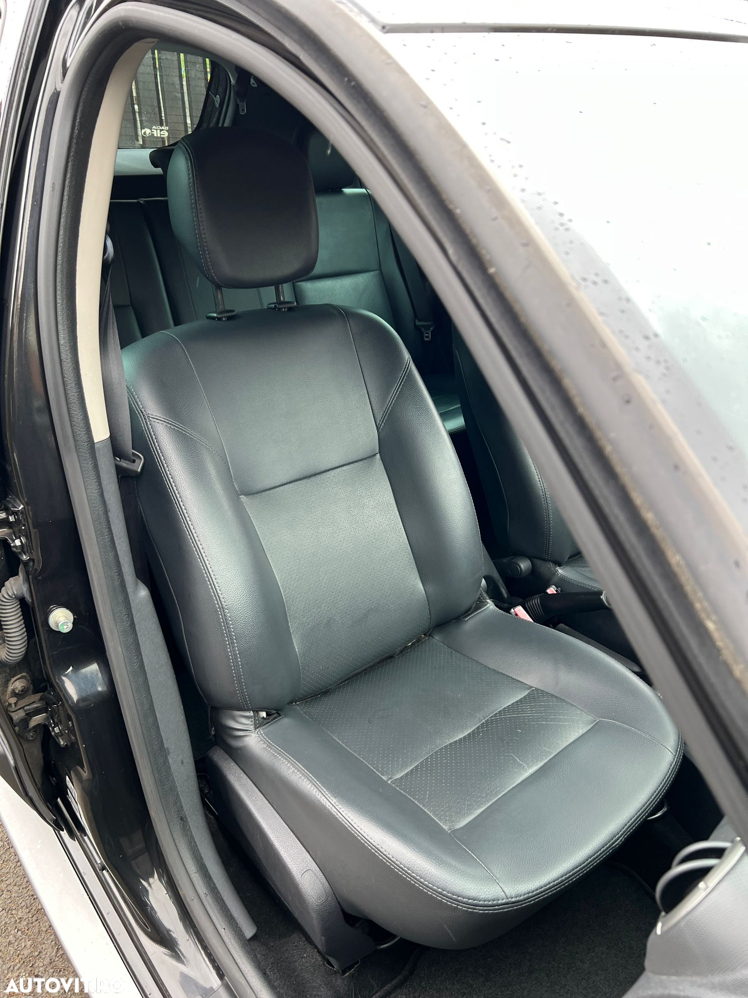 Dacia Duster 1.6 16V 4x2 Destination - 21