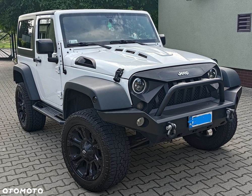 Jeep Wrangler - 1