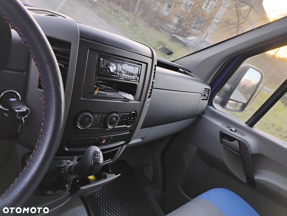 Volkswagen Crafter - 21