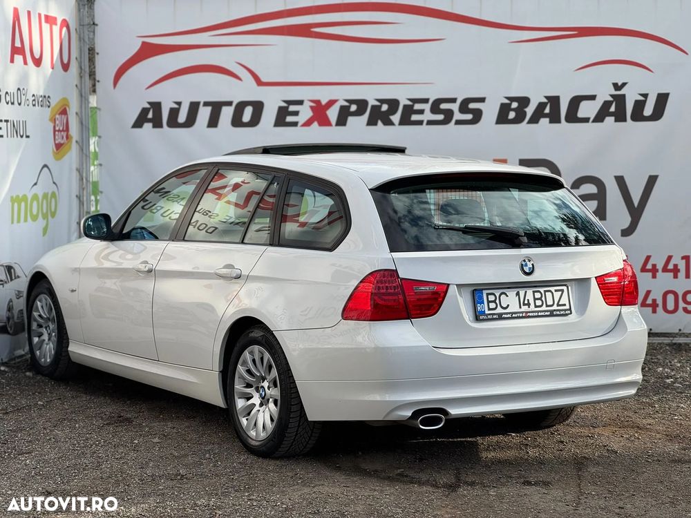 BMW Seria 3 318i - 4