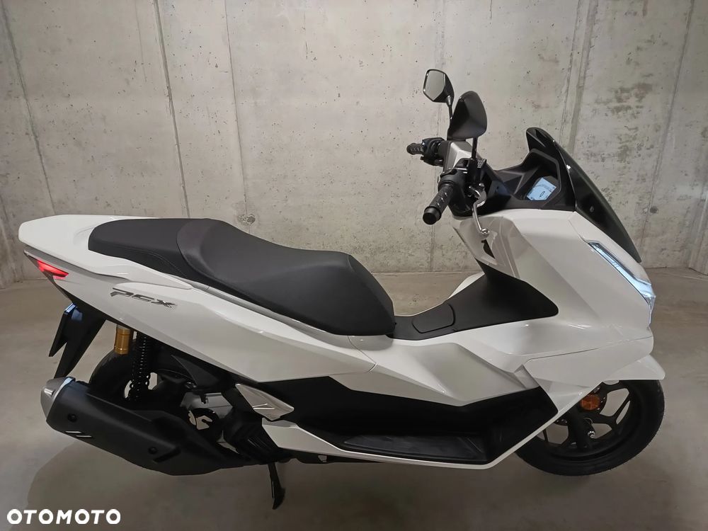 Honda PCX - 1