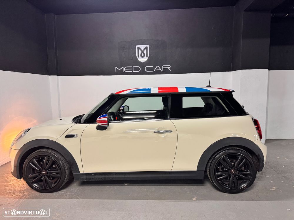 MINI 3 Portas One - 11