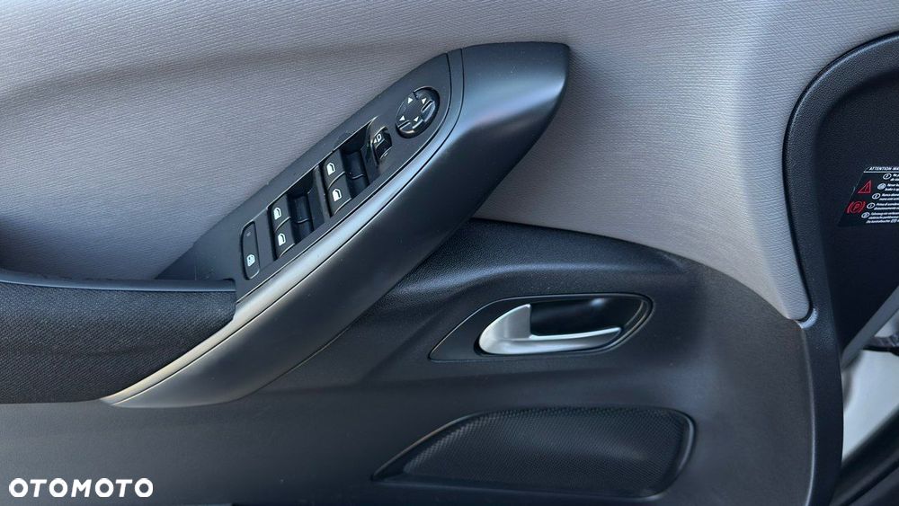 Citroën C4 Picasso - 30