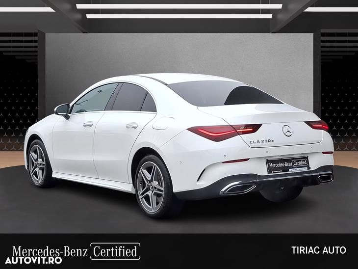 Mercedes-Benz CLA - 4