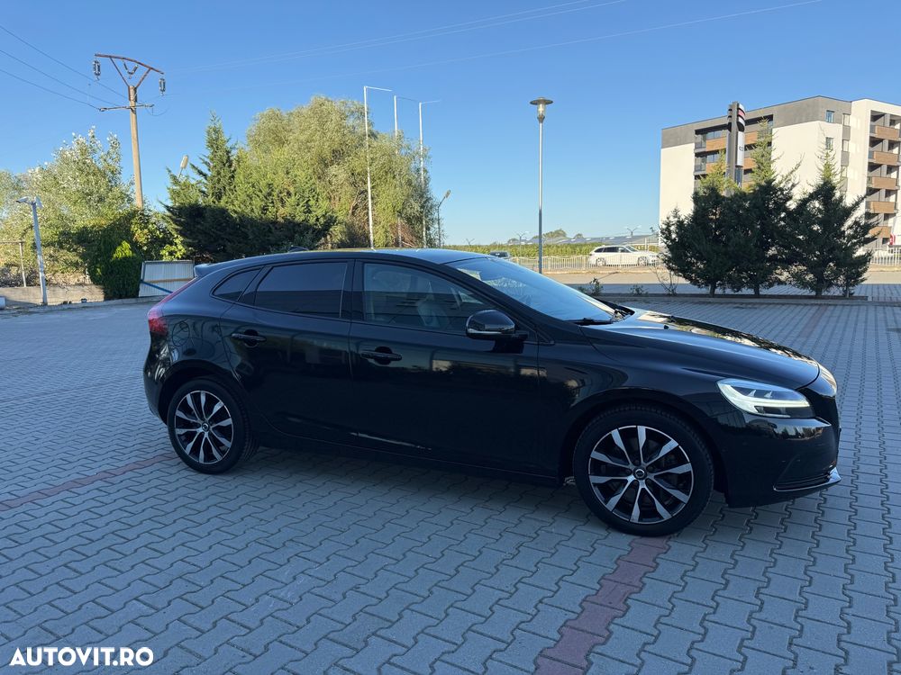 Volvo V40 D3 Geartronic Summum - 35