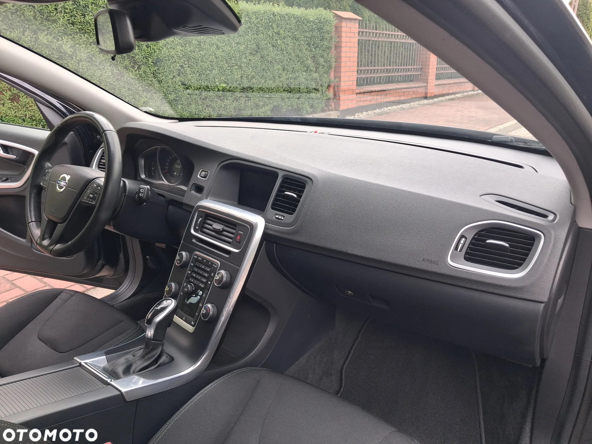 Volvo V60 D2 Geartronic Kinetic - 18