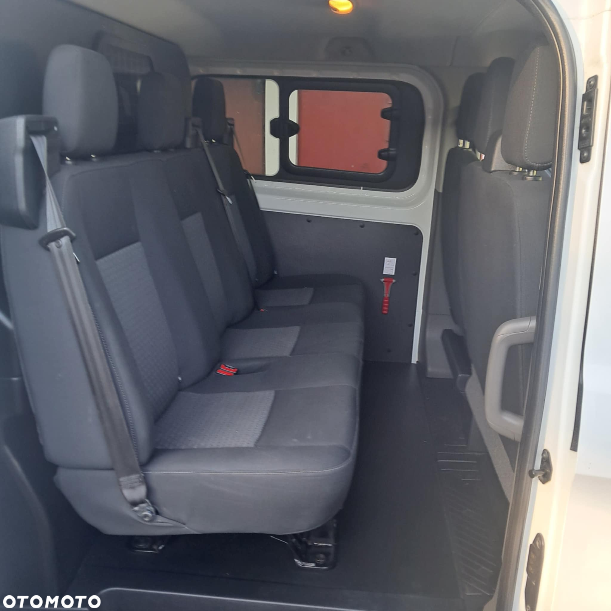 Ford Transit custom - 21