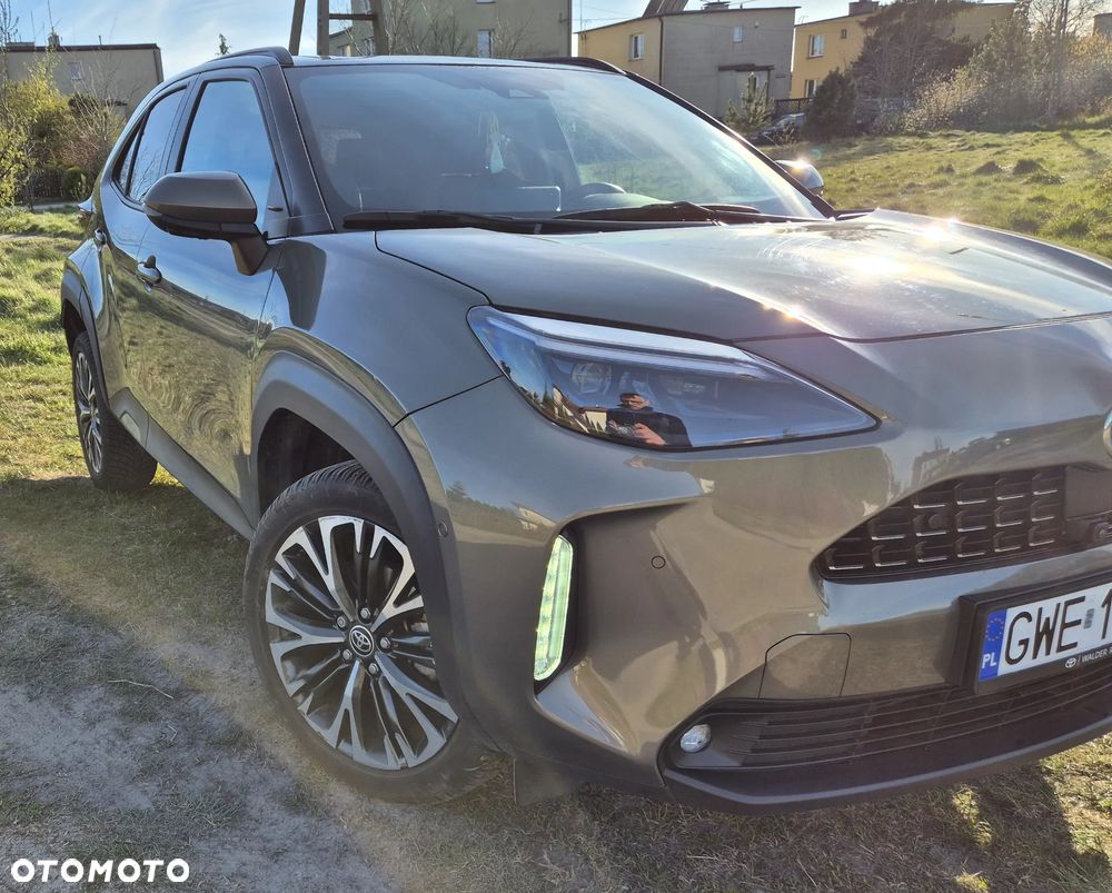 Toyota Yaris Cross Hybrid 1.5 Executive - 3