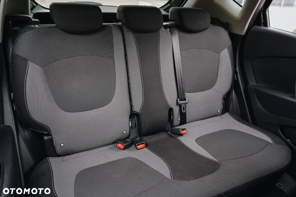 Renault Captur 1.2 TCe Zen EDC - 17