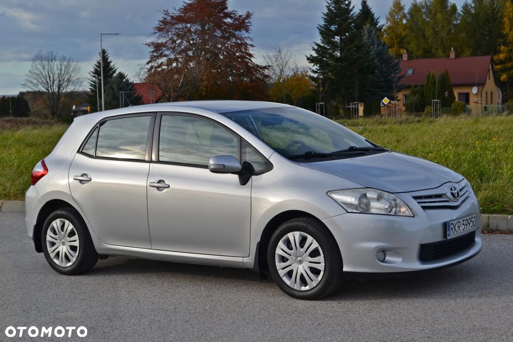 Toyota Auris 1.6 2010 - 3