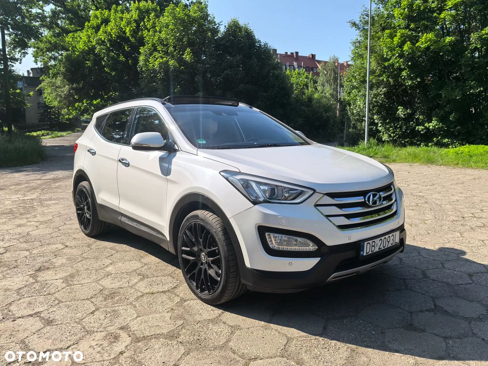 Hyundai Santa Fe - 1