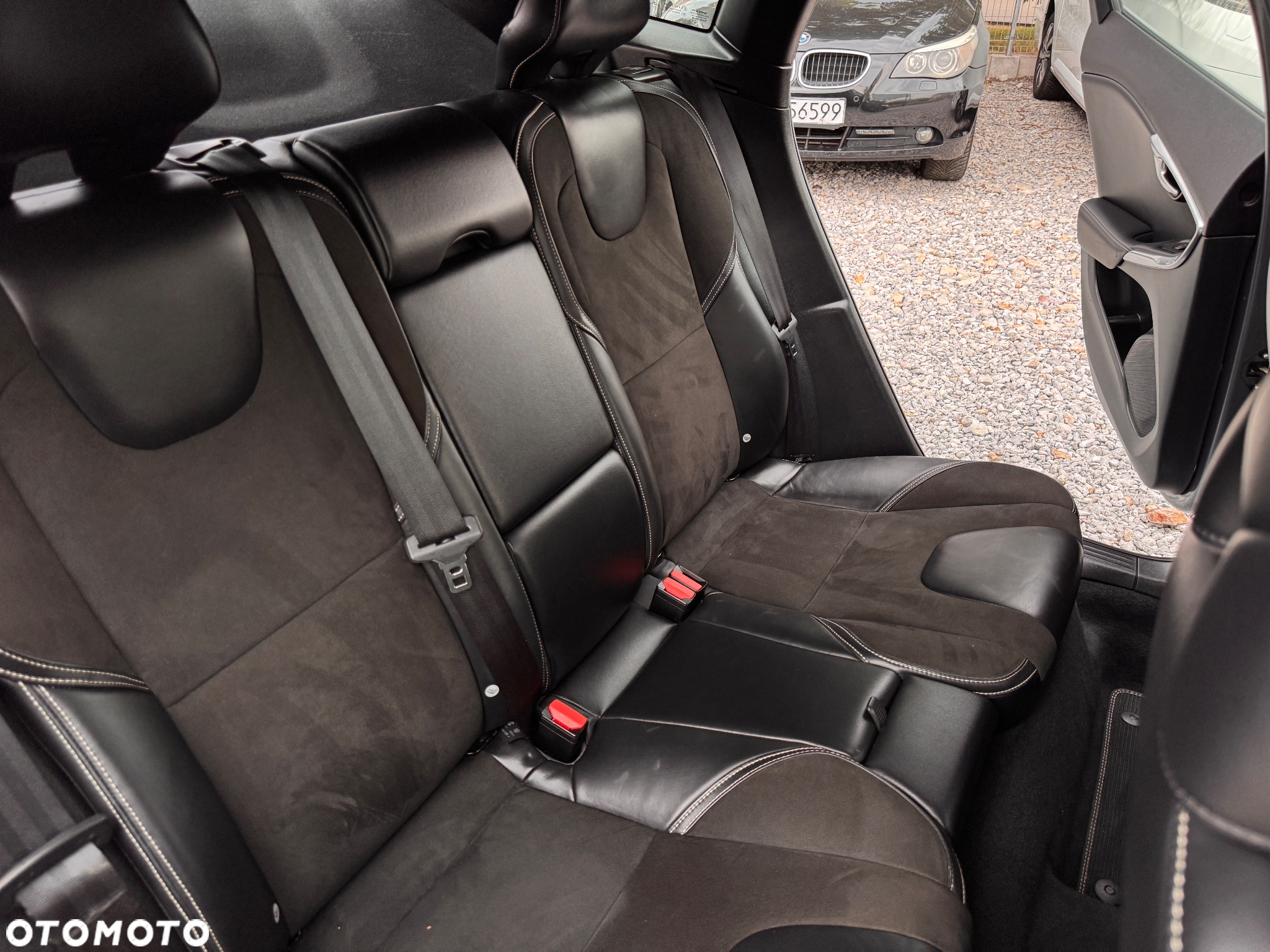 Volvo V40 D3 RDesign - 17