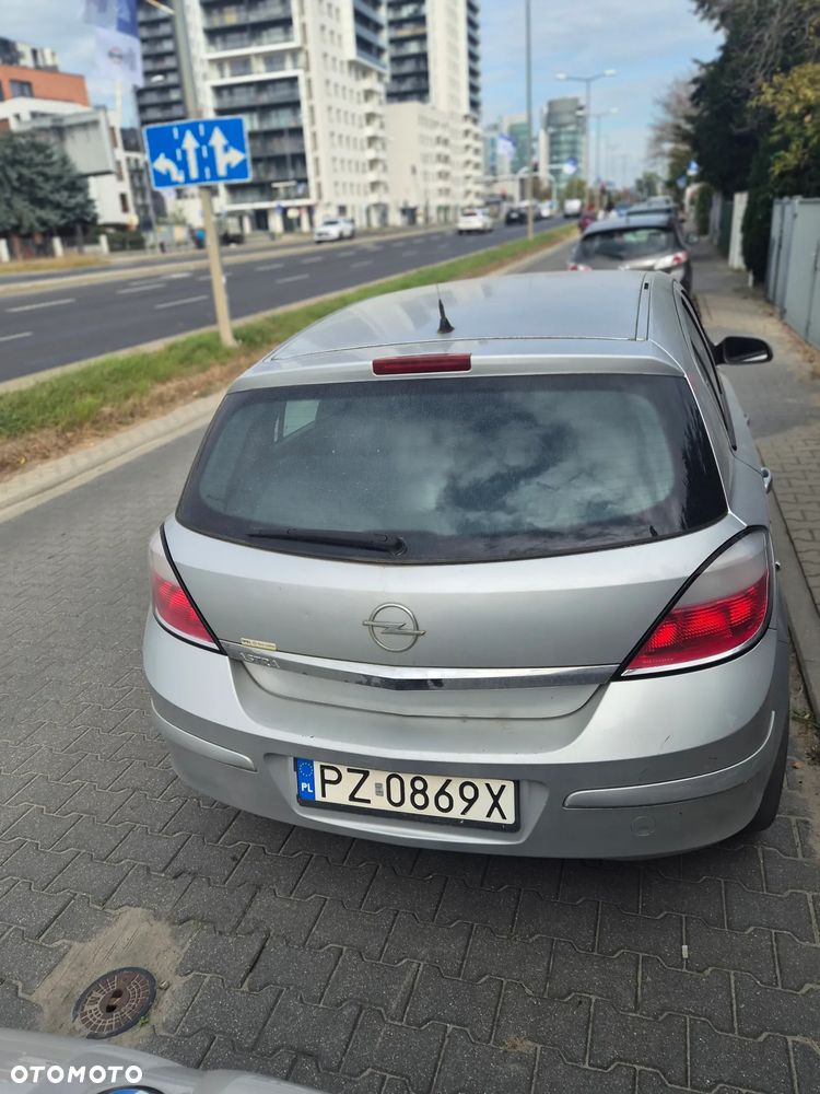 Opel Astra 1.4 Elegance - 1