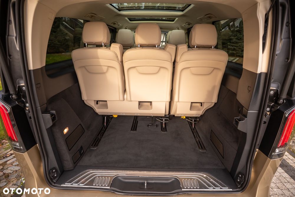 Mercedes-Benz Klasa V 300 d 4-Matic 9G-Tronic Exclusive (d³ugi) - 38