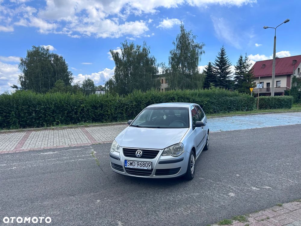 Volkswagen Polo - 2