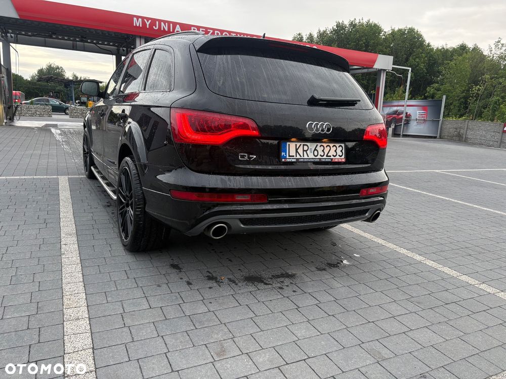 Audi Q7 - 16
