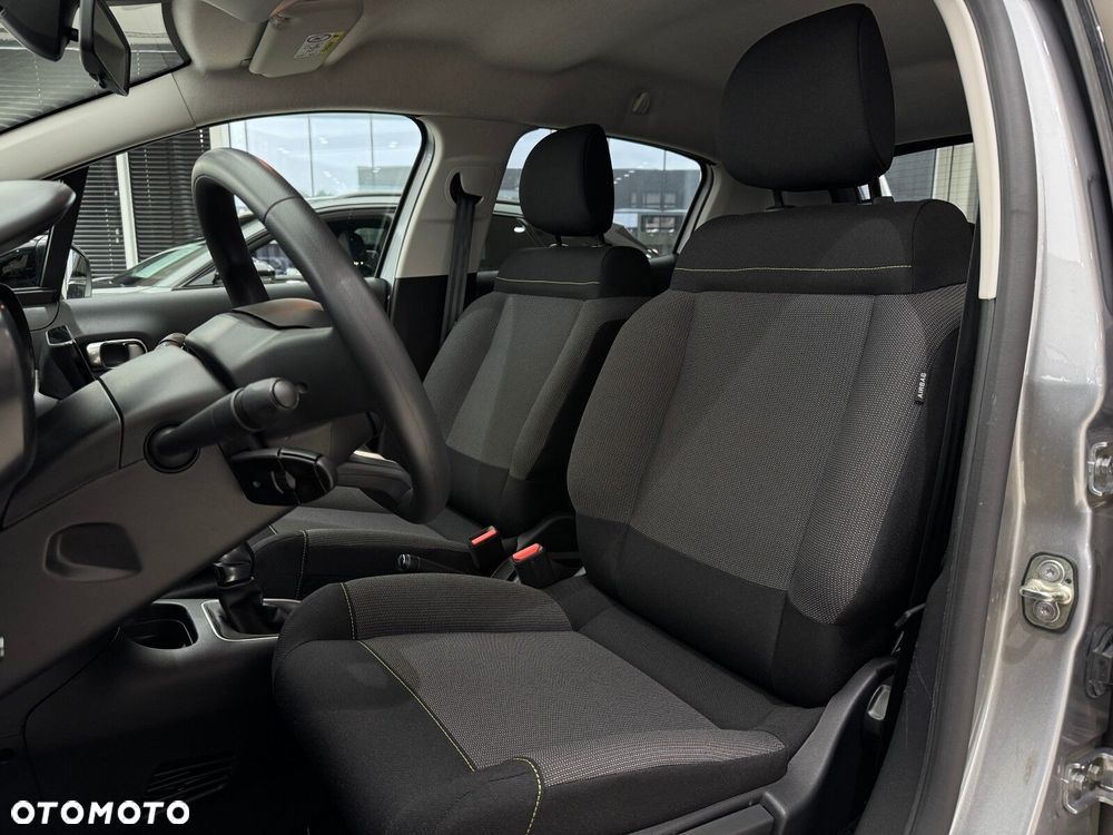 Citroën C3 1.2 PureTech Shine EAT6 - 10