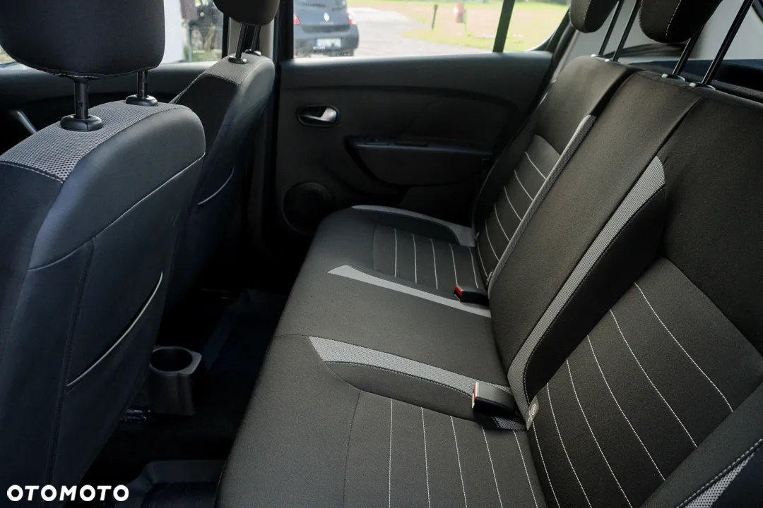 Dacia Sandero Stepway 1.5 dCi Laureate - 39