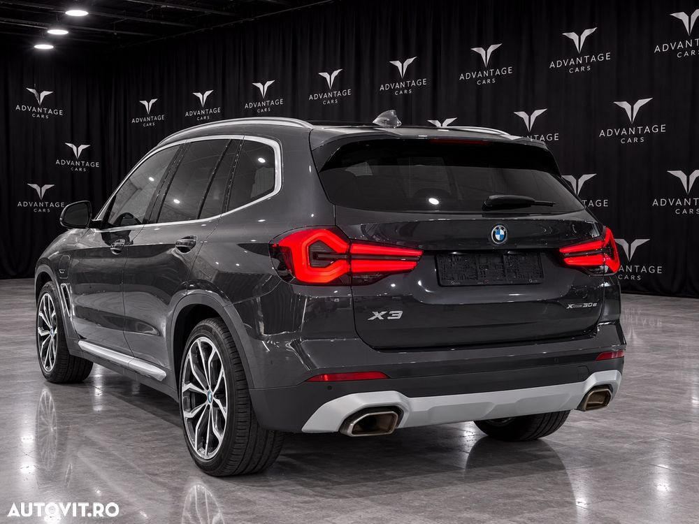 BMW X3 xDrive30e AT PHEV - 4