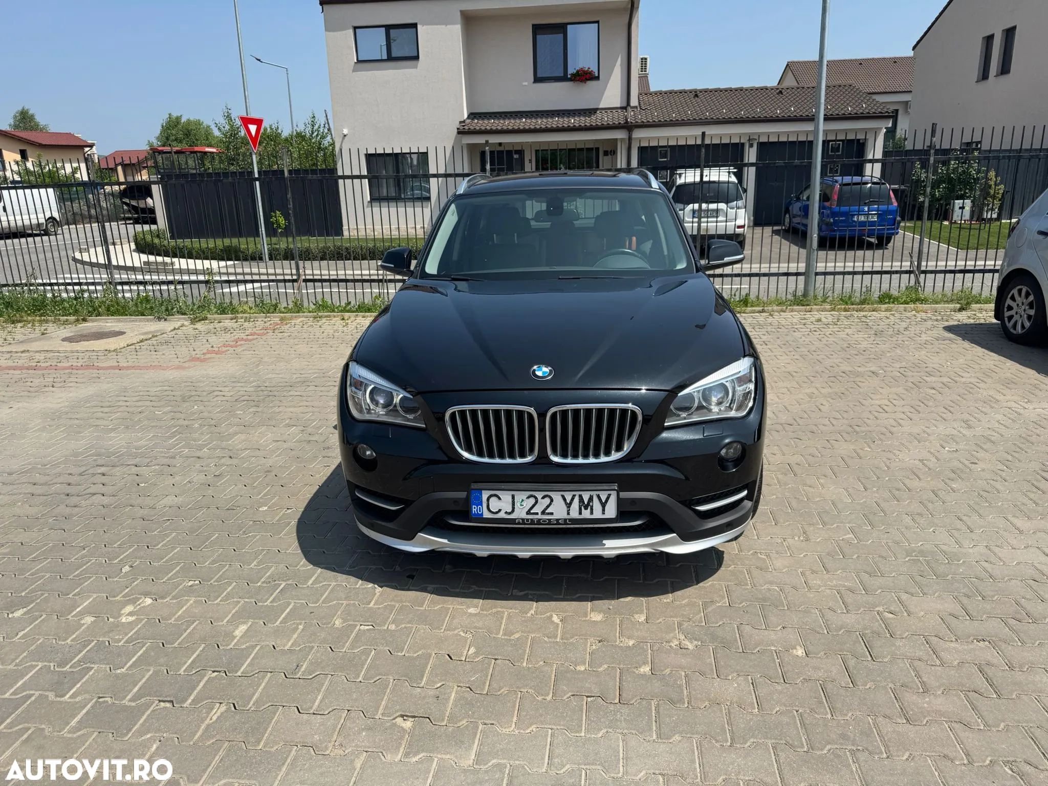 BMW X1 - 1