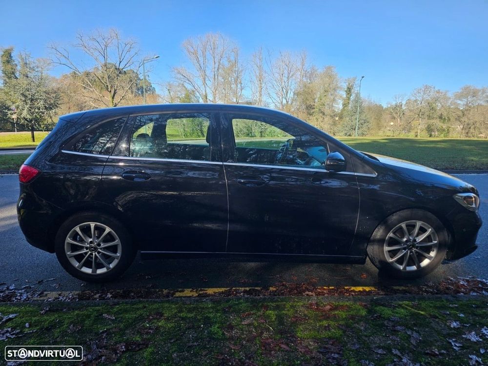 Mercedes-Benz B 180 d Style Plus Aut. - 23